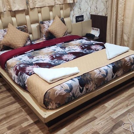 Hotel The Casa Srīnagar Екстериор снимка